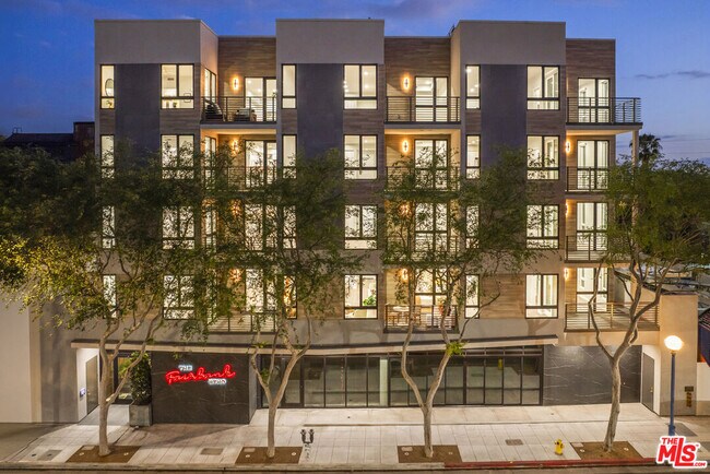 Building Photo - 7428 Santa Monica Blvd