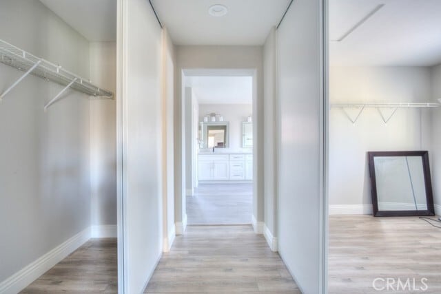 Building Photo - 7783 Alderwood Ave