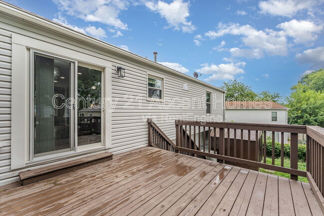 Building Photo - 13566 Princedale Dr
