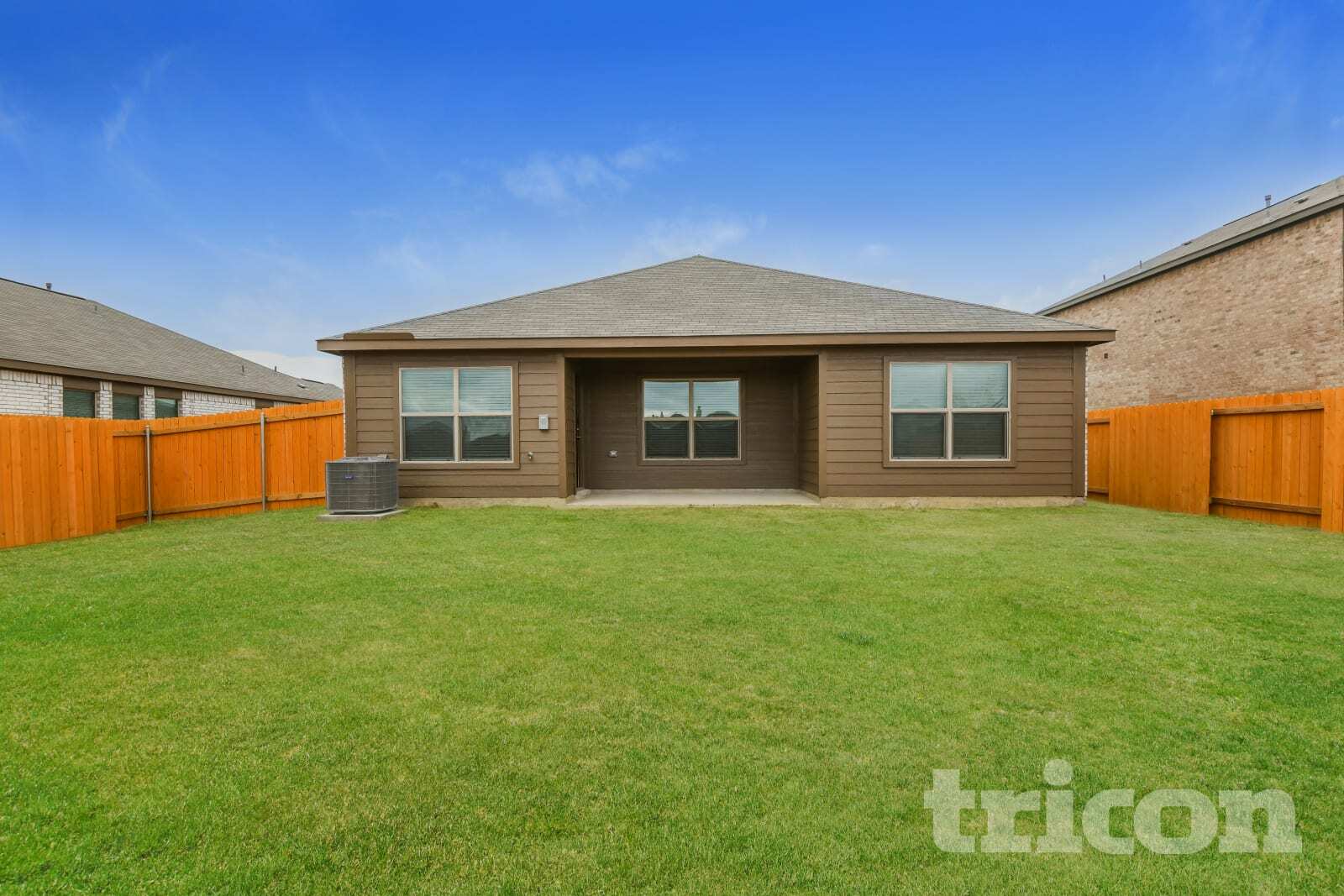 Building Photo - 300 Micah Ln