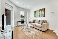 Building Photo - 593 Camino De La Reina