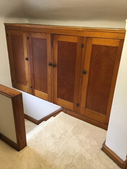 Building Photo - 2628 Traymore Rd