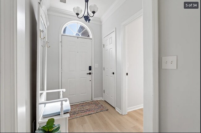 Building Photo - 3143 Enclave Ln