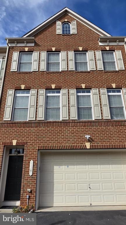 Building Photo - 21285 Park Grove Terrace