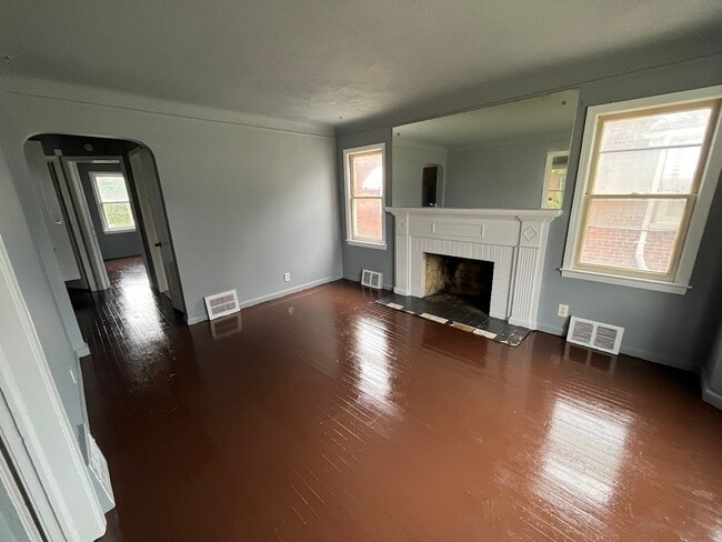 Building Photo - 16045 Edmore Dr