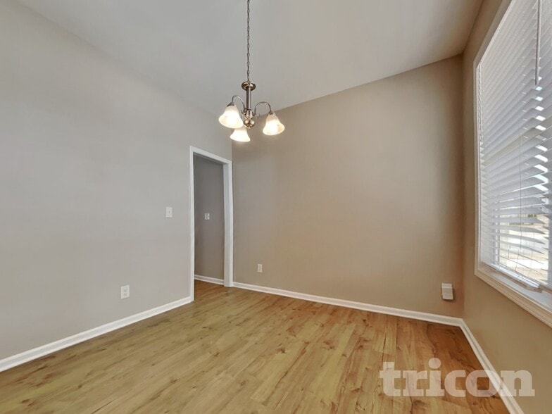 Building Photo - 110 Shore