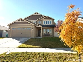 Building Photo - NEW Listing!! Beautiful home in Airway Hei...