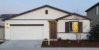 Building Photo - Gorgeous Four Bedroom Two Bathroom Home