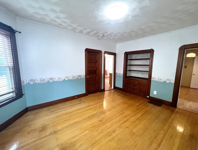 Building Photo - 86 Partridge Ave