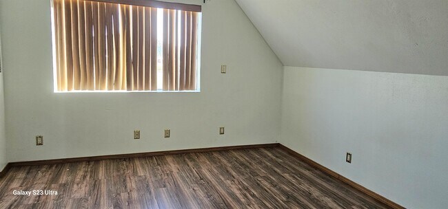 Building Photo - 8475 Selma Ln