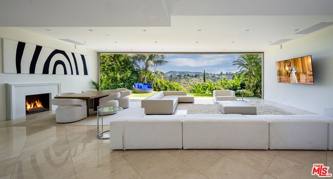 Building Photo - 1466 Bel Air Rd