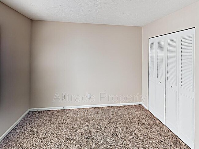Building Photo - 4901 Cawood Dr