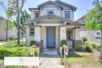Building Photo - Lovely Home in Windsor at Terra Vista!