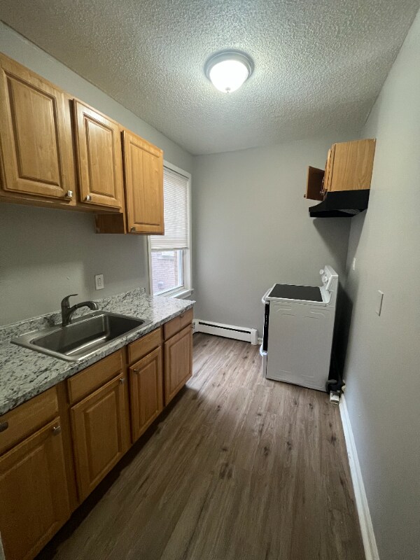 Building Photo - 235 Collins St