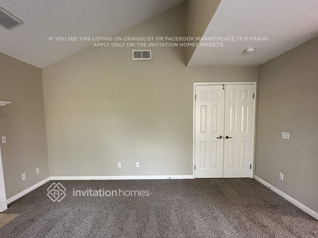 Building Photo - 9561 Dapple Ct