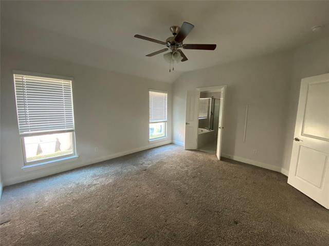 Building Photo - 10805 Blaze St