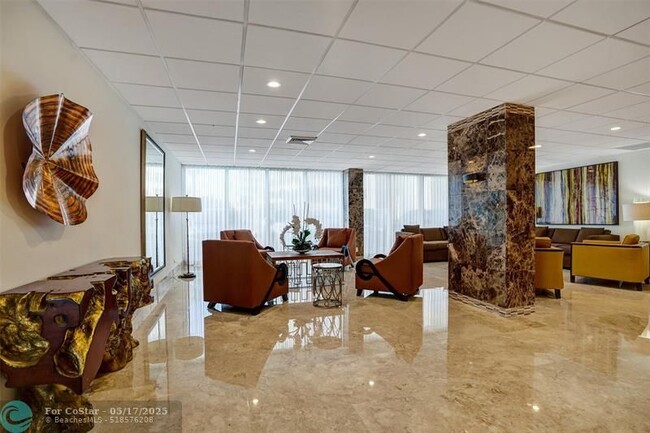 Building Photo - 3750 Galt Ocean Dr