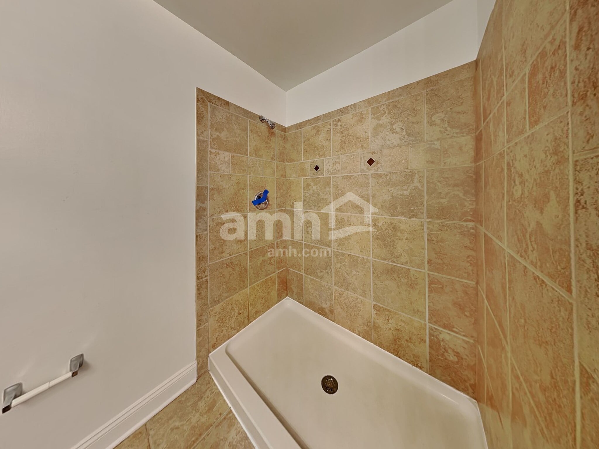 Building Photo - 2449 Emily Ln