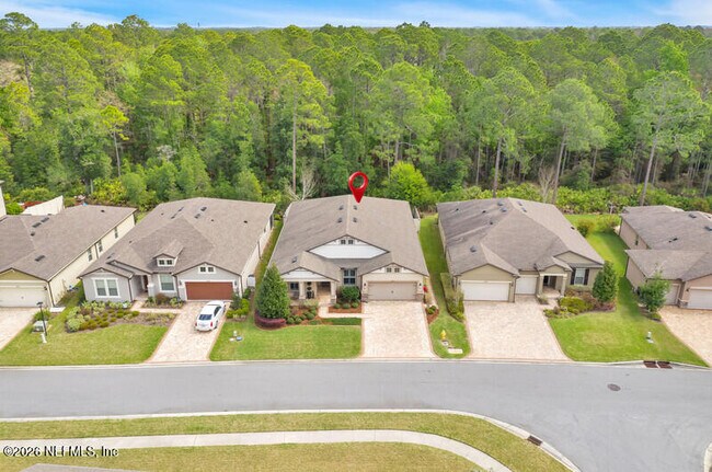 Building Photo - 331 Los Alamos St