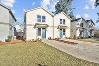 Building Photo - New Build 3 Bed, 1.5 Bath Rental Home in Centennial neighborhood!