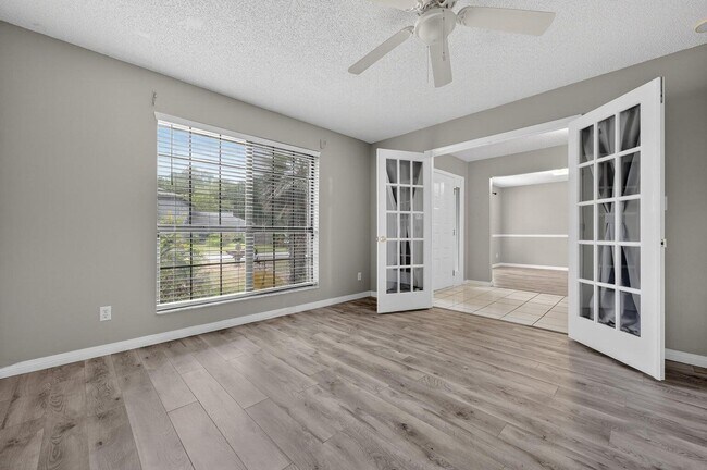 Building Photo - 3 Neptune Dr