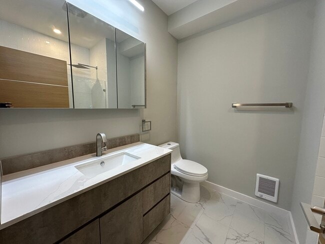 Building Photo - 33 Copeland St