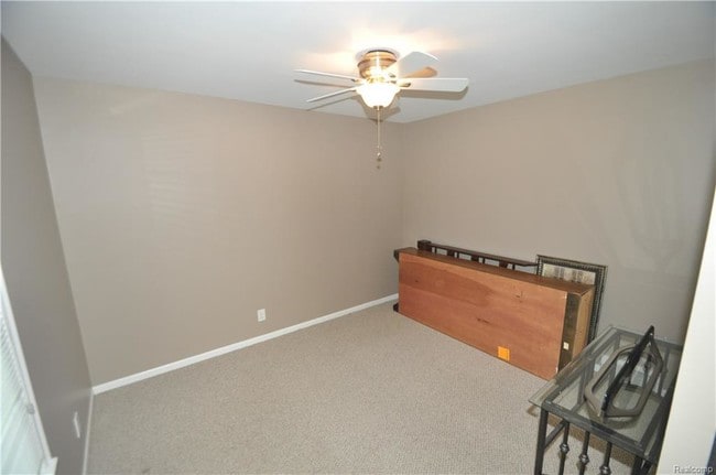 Building Photo - 1019 Chesterfield Ave
