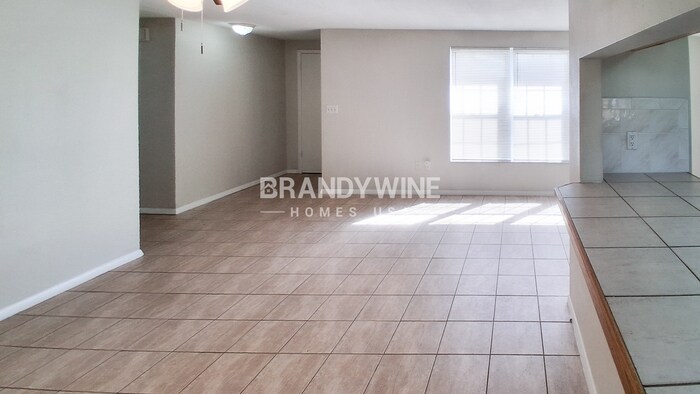 Building Photo - 3535 Devonshire Dr