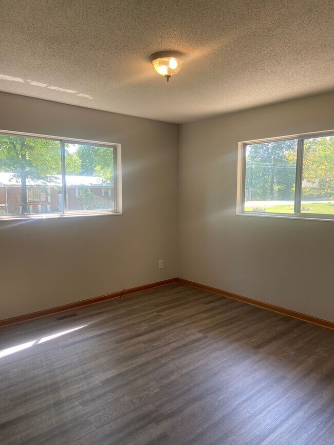 Building Photo - Coming Soon For Rent in Fultondale!
