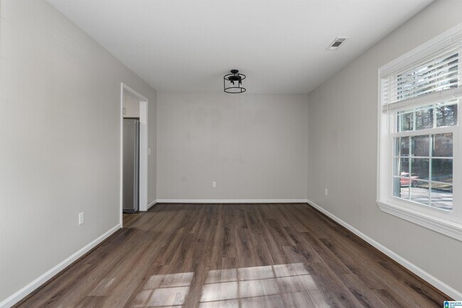 Building Photo - 2087 Montreat Cir