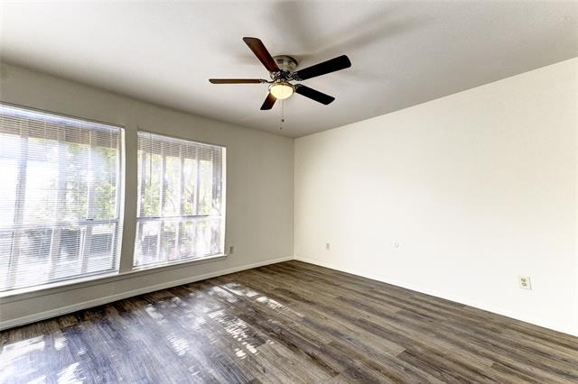 Building Photo - 5150 Amesbury Dr