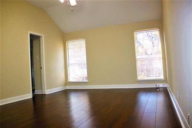 Building Photo - 9026 Brimstone Ln