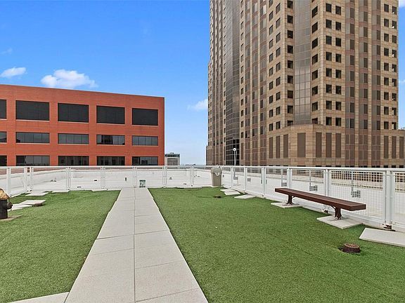 Rooftop dog area - 314 N Broadway