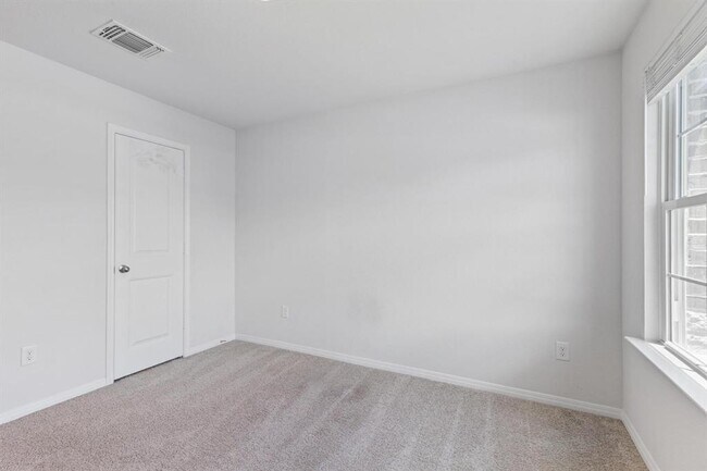 Building Photo - 21020 Price Daniel Dr