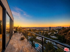 Building Photo - 9300 Warbler Way