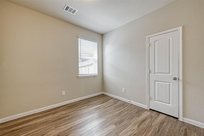 Building Photo - 24927 Scarlatti Cantata Dr