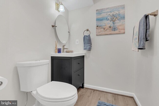 Building Photo - 8271 Raindrop Way