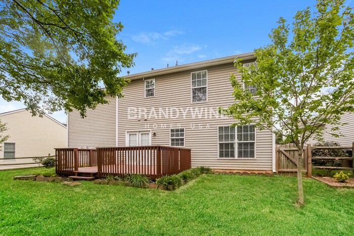 Building Photo - 3001 Secret Garden Ct