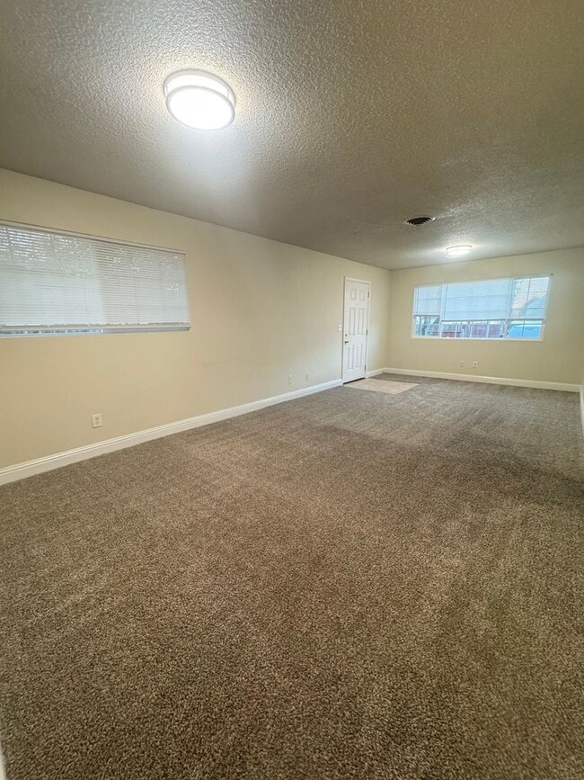 Building Photo - 2259 Waldon St