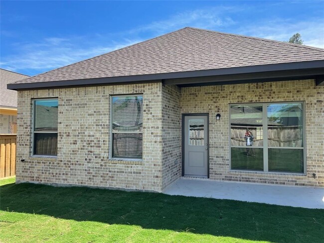 Building Photo - 8026 Whisper Grove Dr