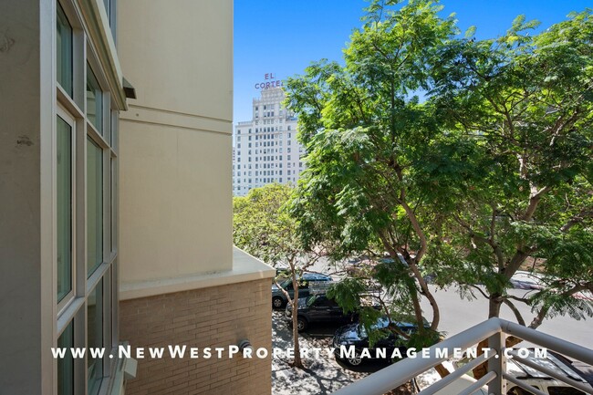 Building Photo - Super Spacious Cortez Hill 2-Bedroom at Discovery! Small Pet Ok!