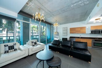 Building Photo - 3301 NE 1st Ave