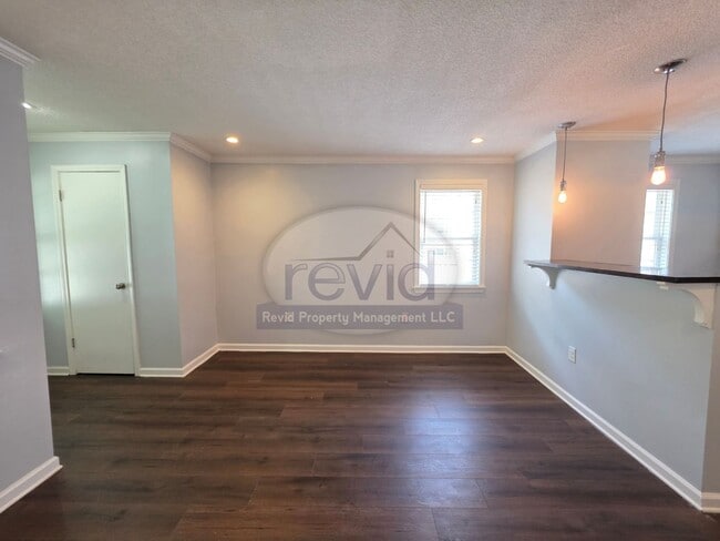 Building Photo - 36 N Auburndale St