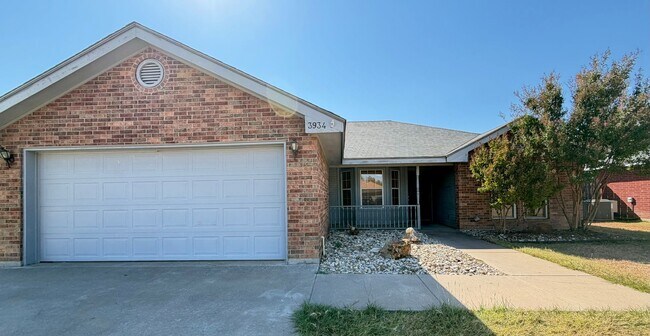 Building Photo - 3934 Purdue Ln