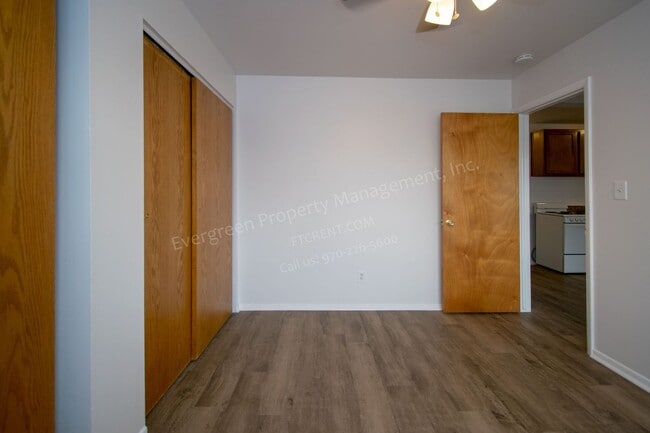 Building Photo - 2008 W Plum St