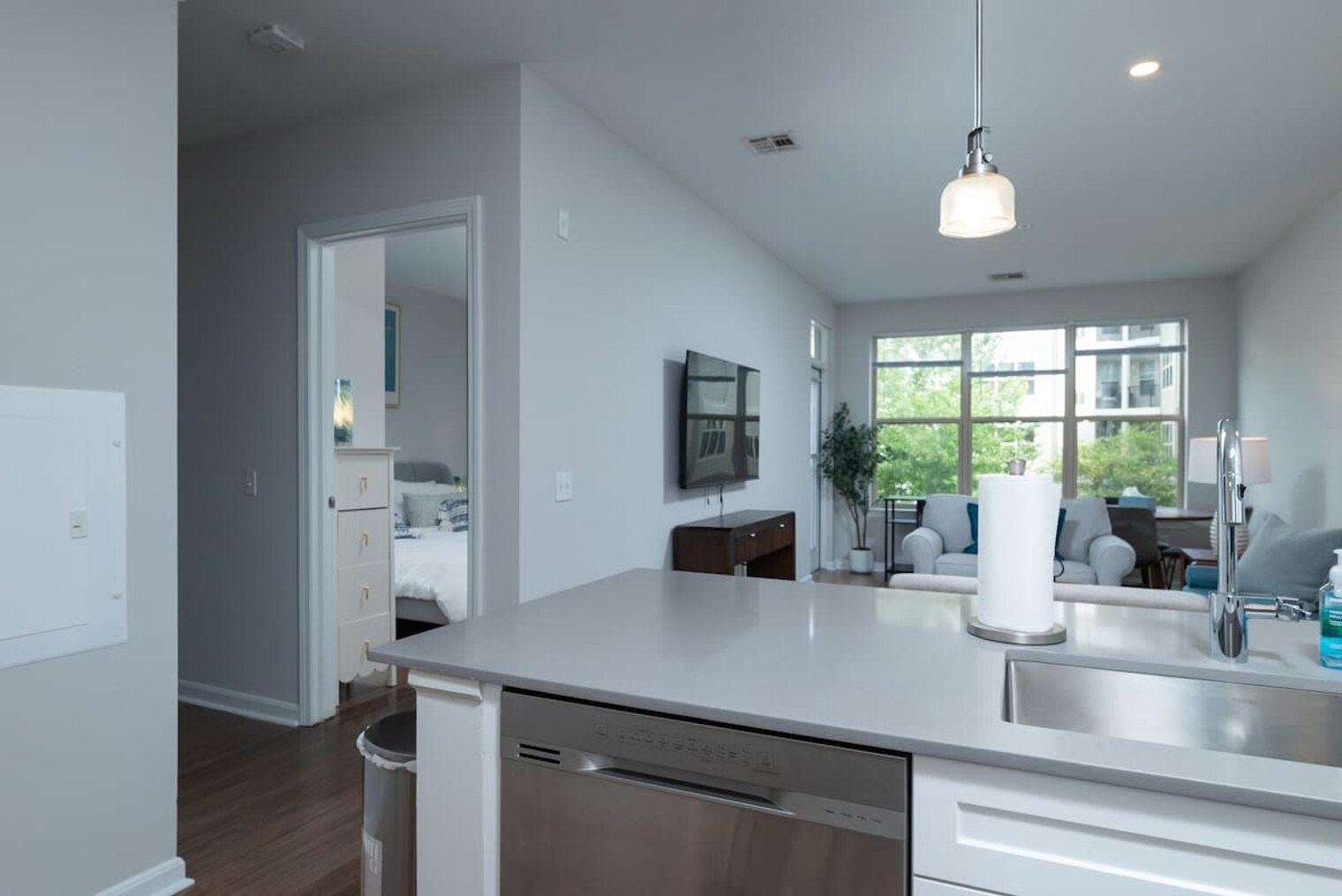 Building Photo - 360 Foley St