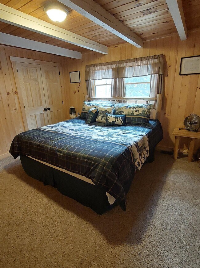 Building Photo - 176 Harrington Rd