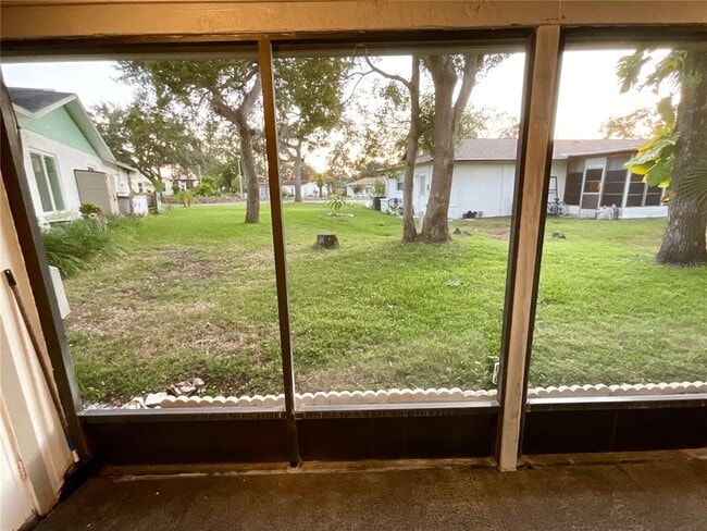 Building Photo - 10605 Timber Ln