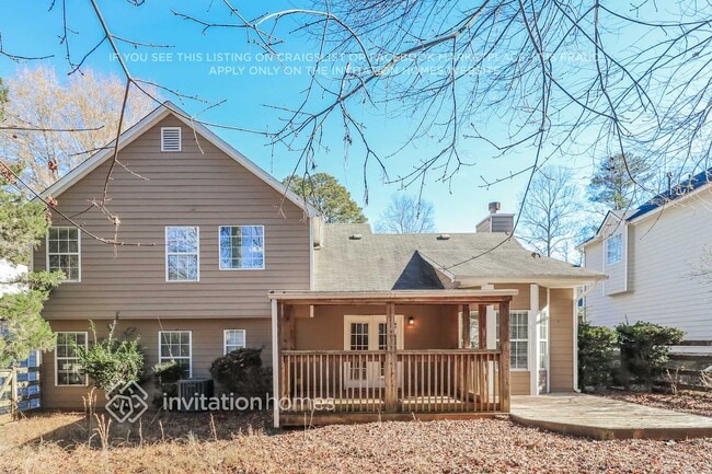 Building Photo - 2649 Lake Park Bend