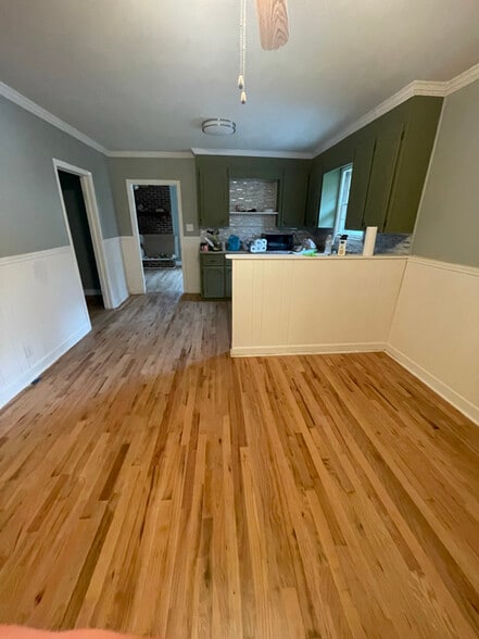 Building Photo - 1535 Troy West Rd